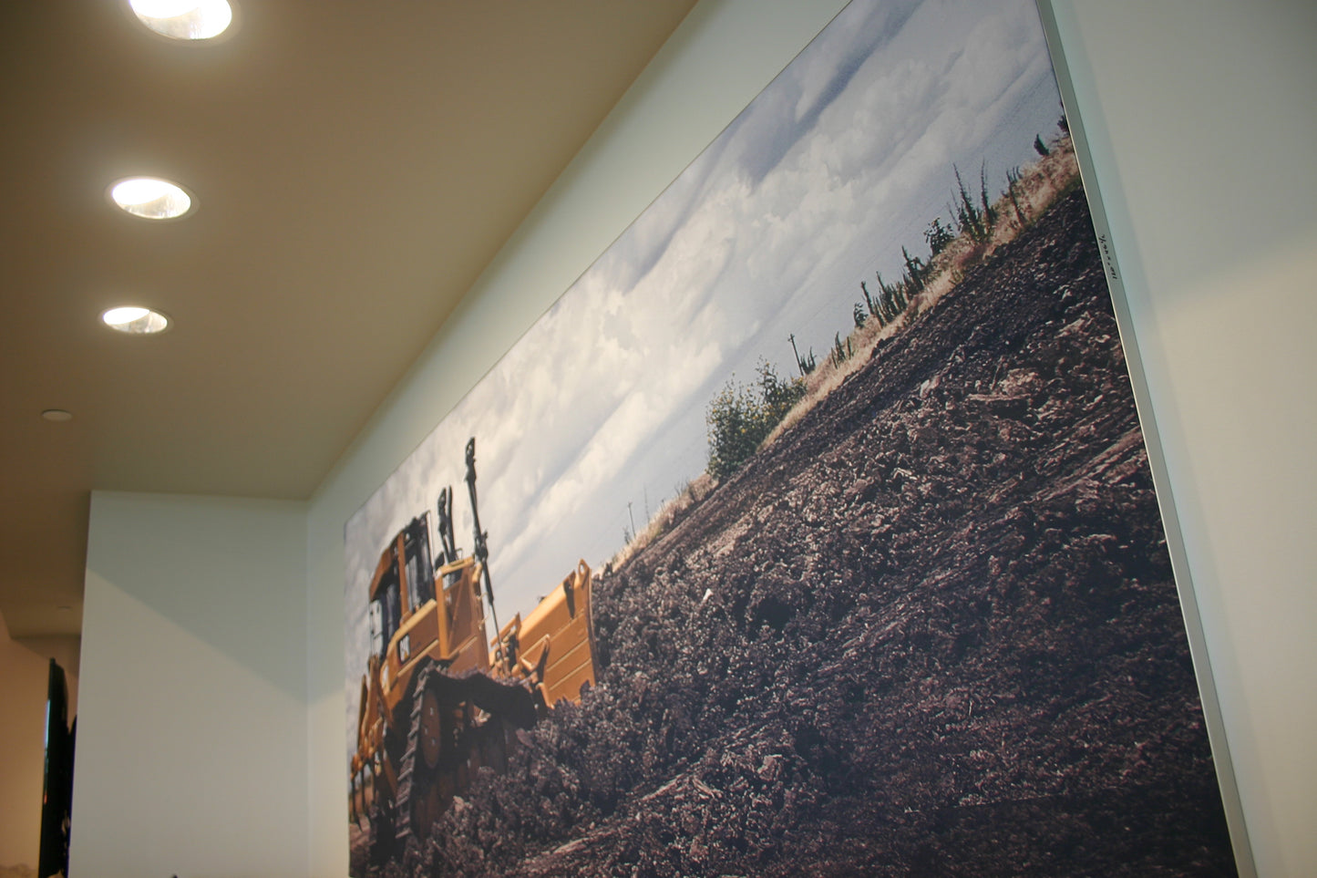 Product Image Panels: CAT Branded