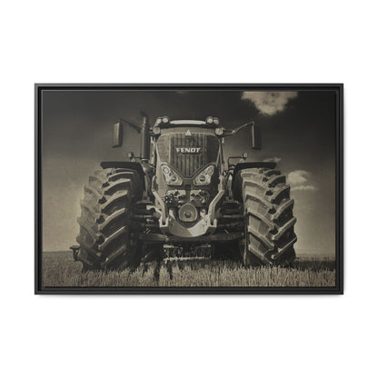 Fendt 800 Vario Coming At You | Framed Photo Wall Art on Canvas