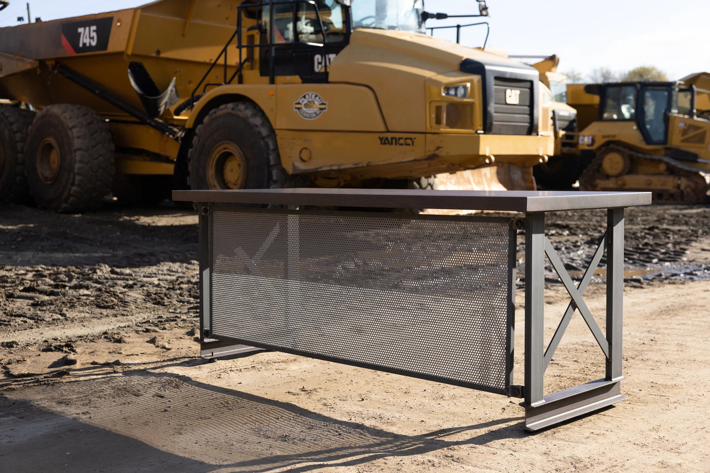 Iron Age Carruca Table