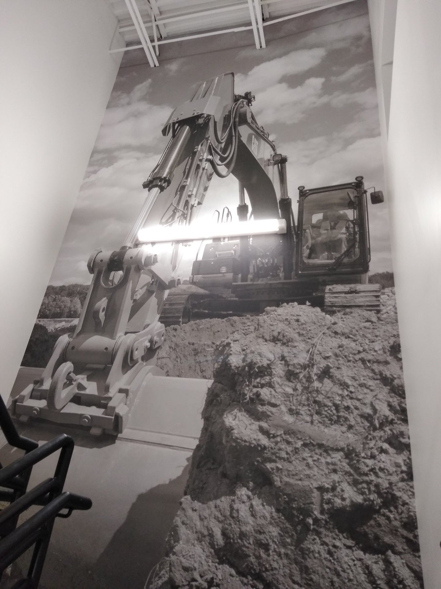 Excavator Up Front 3826